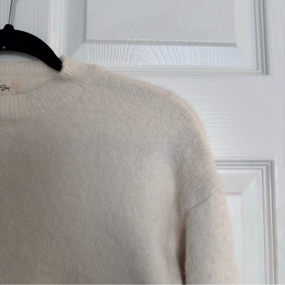 The Vintage Shop White Cropped Small Sweater - Picture 4 of 7